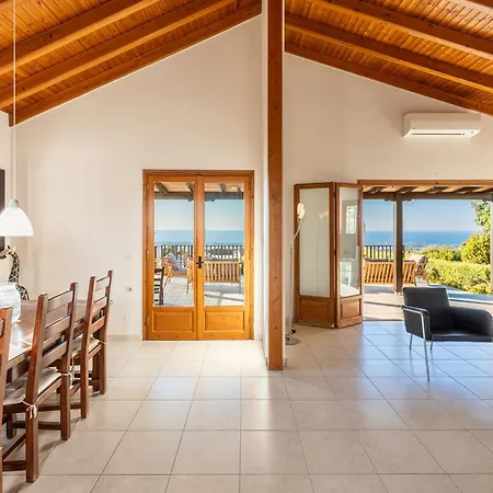 Seaview Villa *